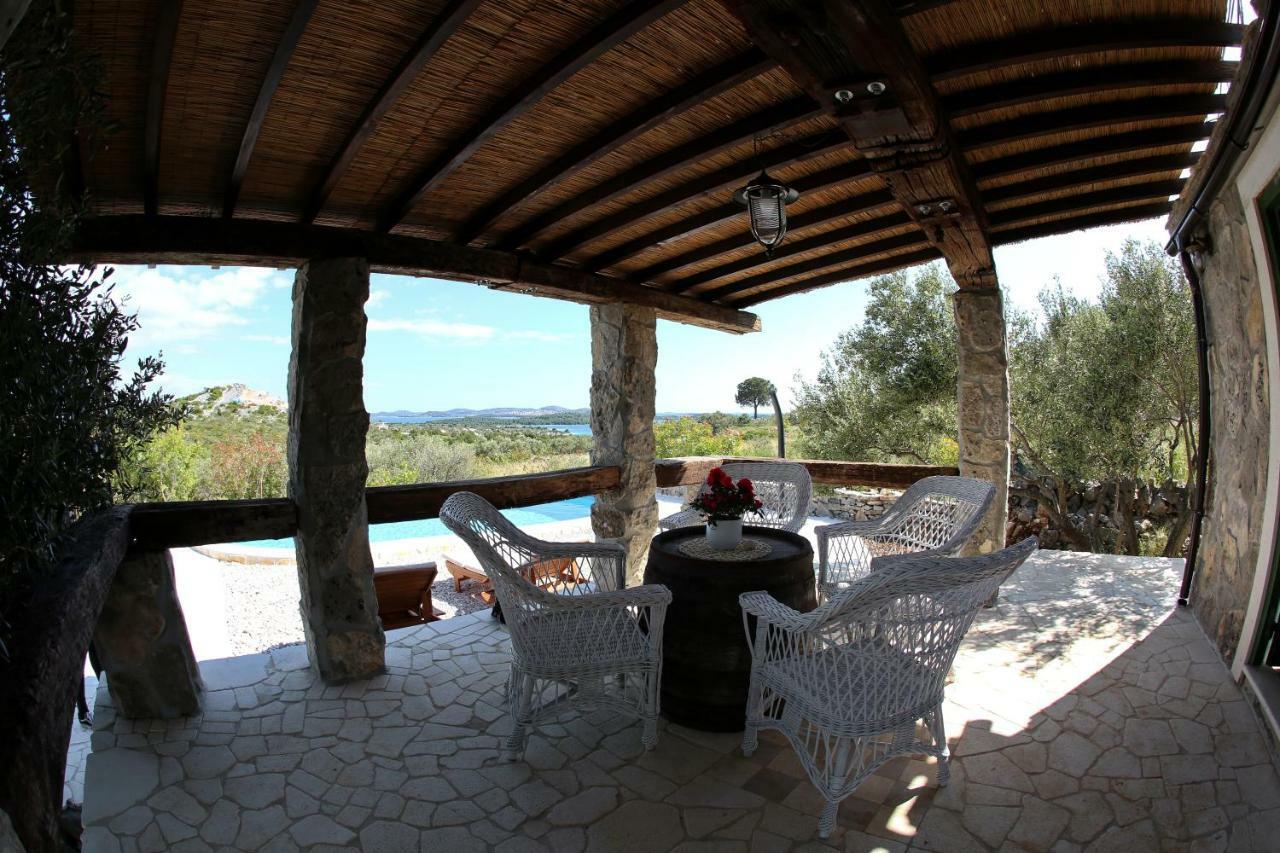 Holiday Home Petar Драге Екстер'єр фото